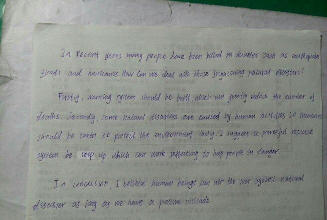 以英语语法令我头痛为题的作文
,英语语法对于我来说很头疼的英语作文图3