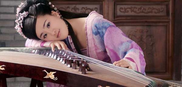 介绍中国传统乐器的英语作文
,写一篇关于介绍家人喜欢的乐器的英语作文五句以上五句图2
